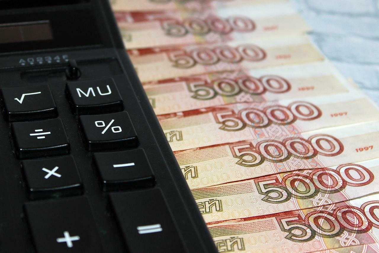 Самозанятых приравняли к малому бизнесу. вот какую поддержку они получат | делобанк